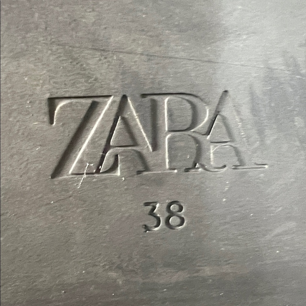 Zara Black Chunky Chelsea Ankle Boots - Picture 10 of 11